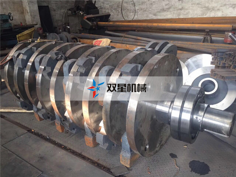 廢鋁粉碎機(jī)<a href='http://huashiji.cn/case/501.html' target='_blank'><span>錘頭</span></a>