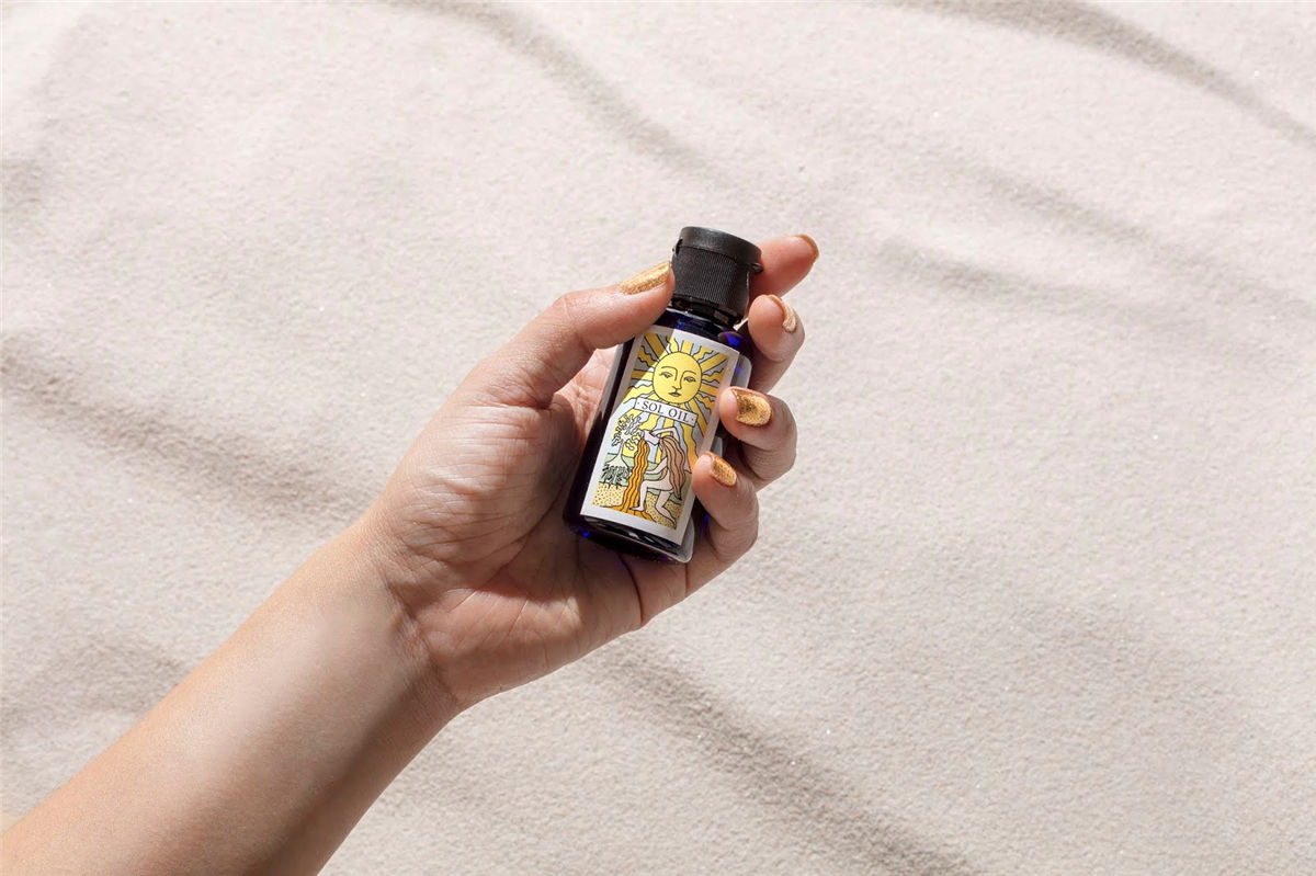 創(chuàng)意香薰包裝設(shè)計(圖1) 創(chuàng)意香薰包裝設(shè)計(圖1)