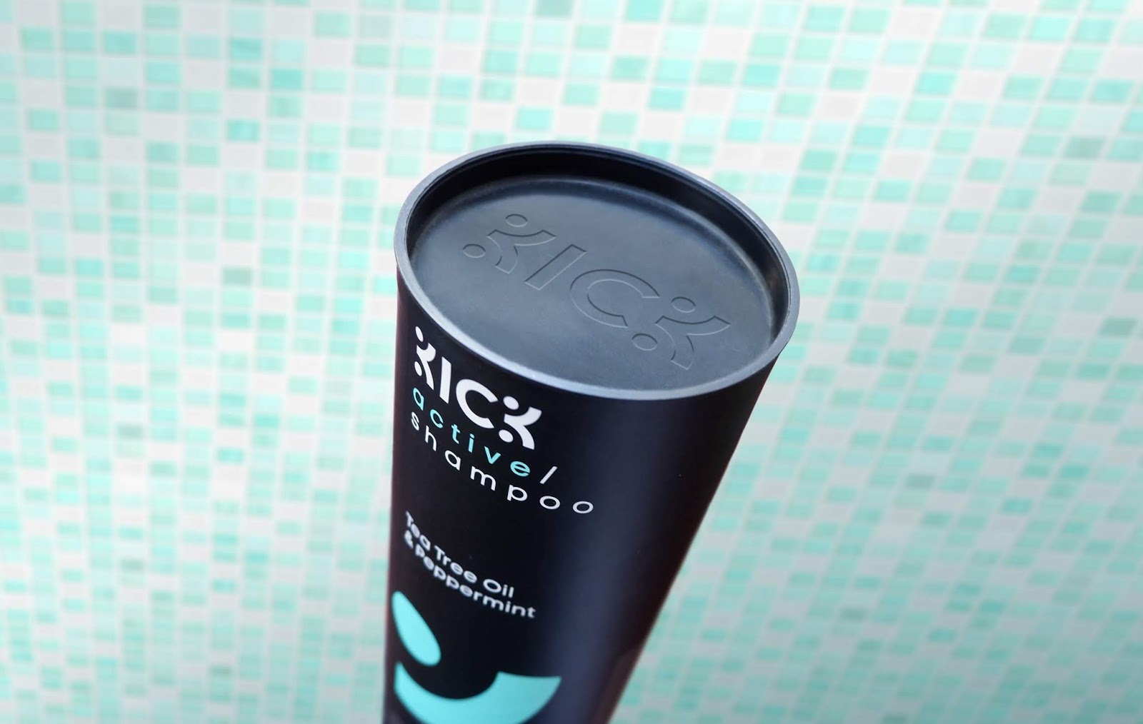 健身房專用的洗發(fā)水包裝設(shè)計(jì)(圖3)