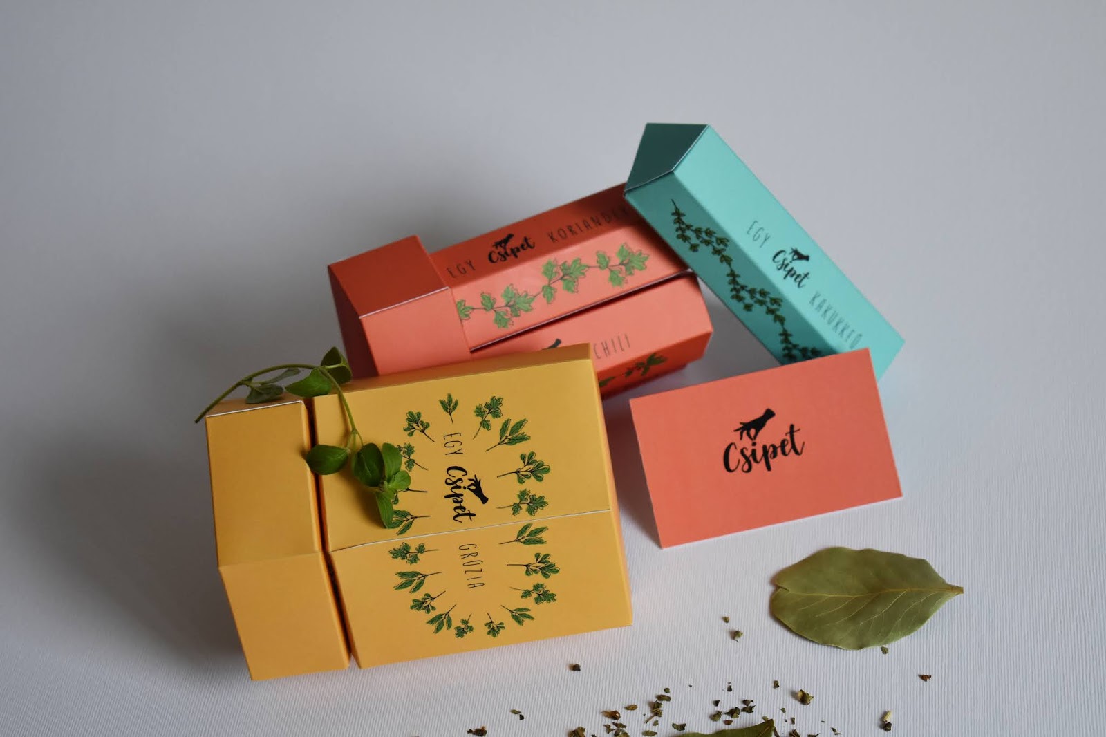 國外花草茶包裝設(shè)計(圖3) 國外花草茶包裝設(shè)計(圖3)