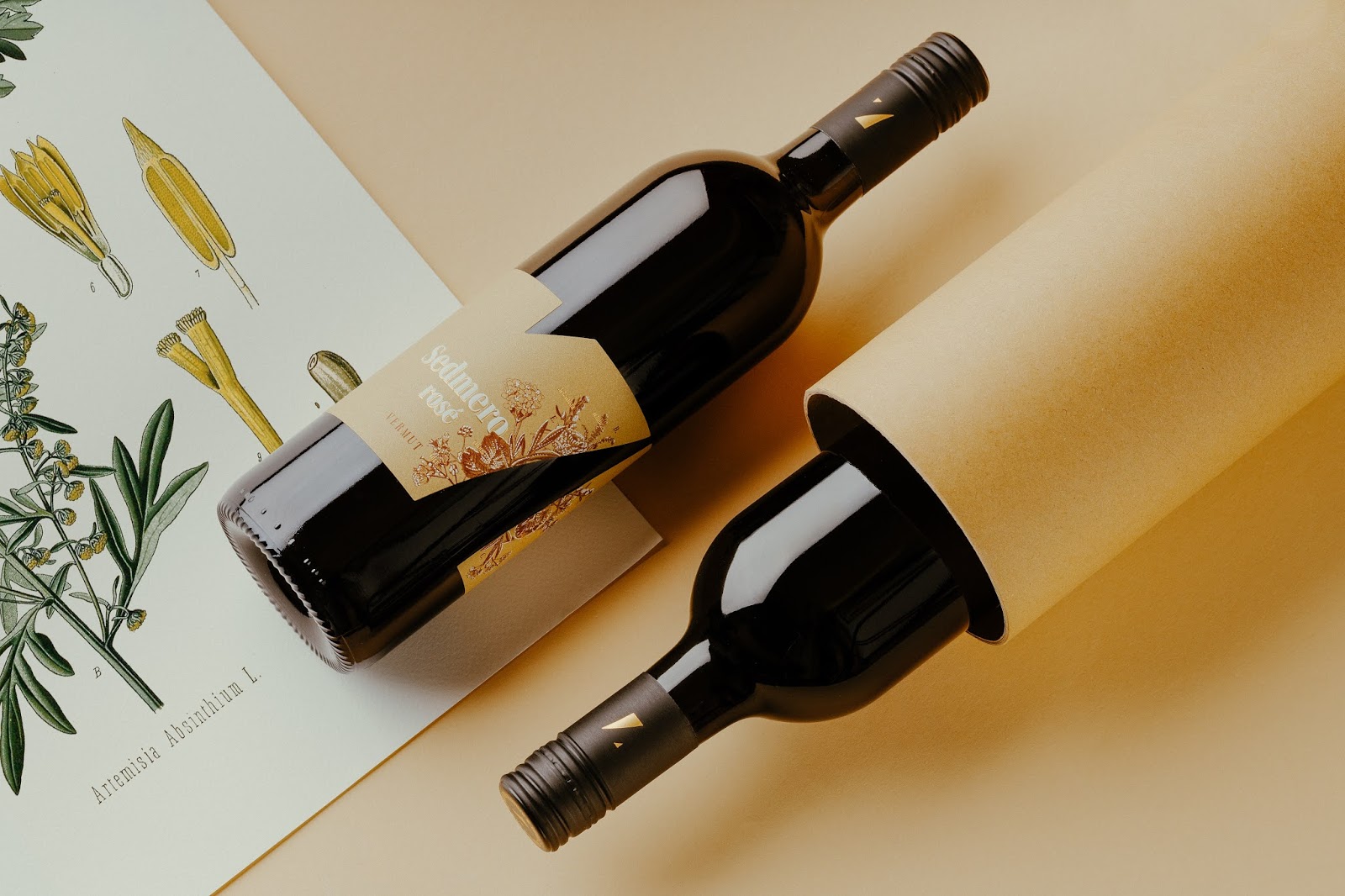 紅酒酒標(biāo)設(shè)計(jì)瓶型設(shè)計(jì)(圖2)