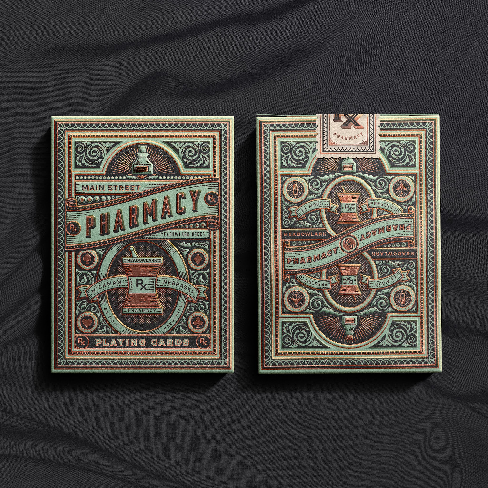 撲克牌設計的像藝術品(圖3)