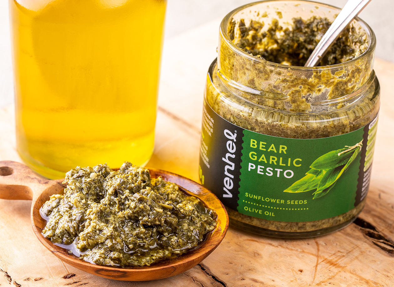 香蒜醬韭菜醬的包裝設(shè)計(jì)可以這樣做(圖1)