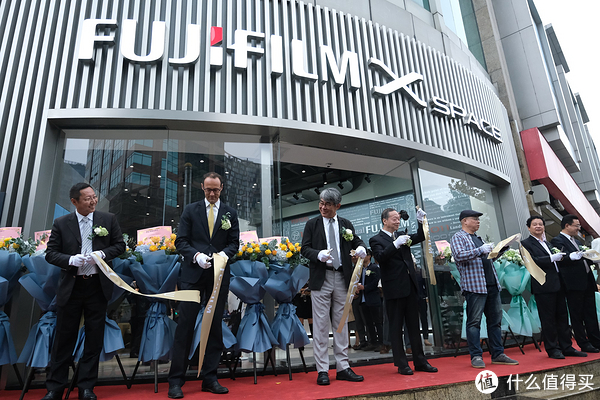 【富士/FUJIFILM品牌故事】富士/FUJIFILM品牌介紹品牌logo設(shè)計(jì)欣賞(圖5) 【富士/FUJIFILM品牌故事】富士/FUJIFILM品牌介紹品牌logo設(shè)計(jì)欣賞(圖5)