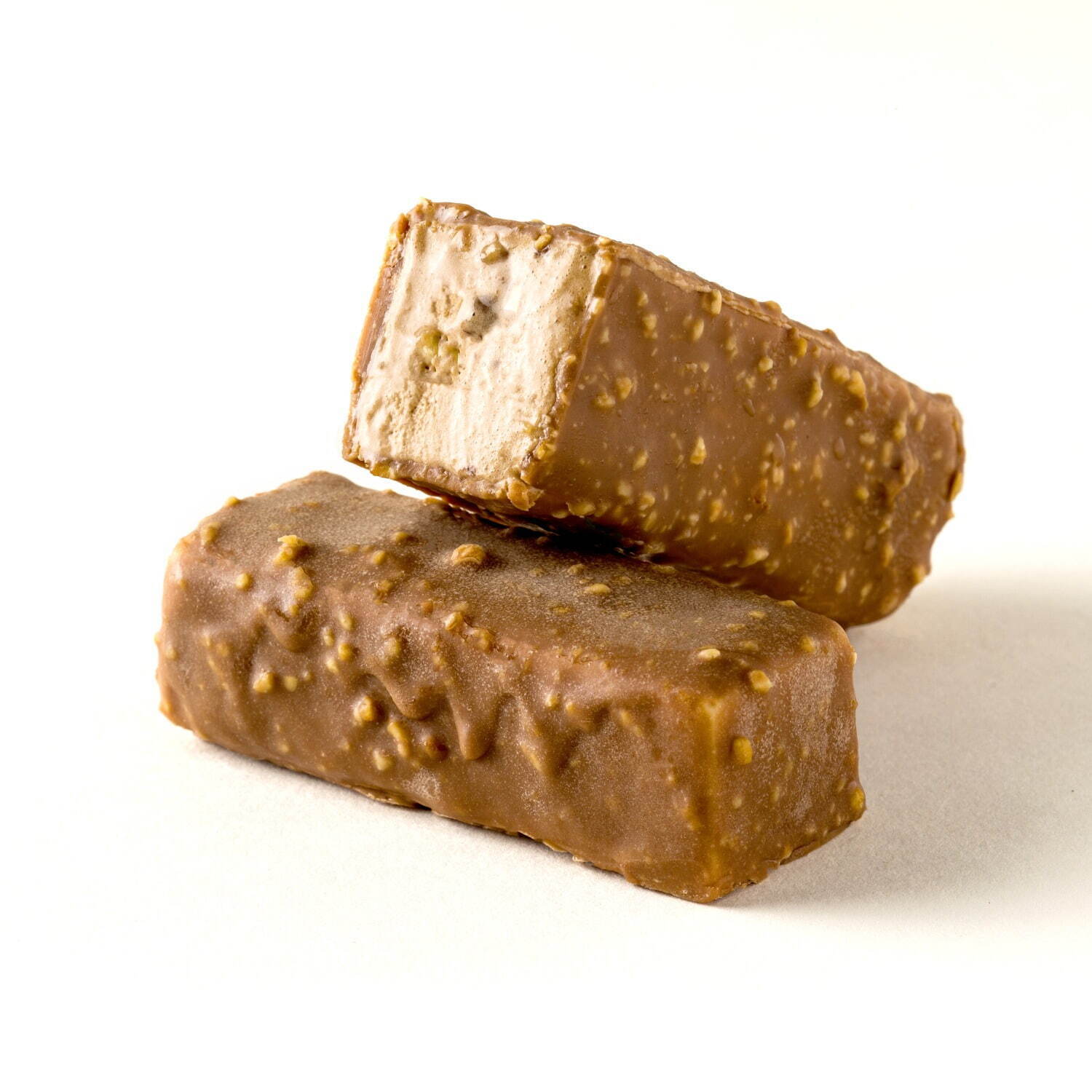 新質(zhì)地冰甜點(diǎn)，提拉米蘇和覆盆子撻味(圖3)