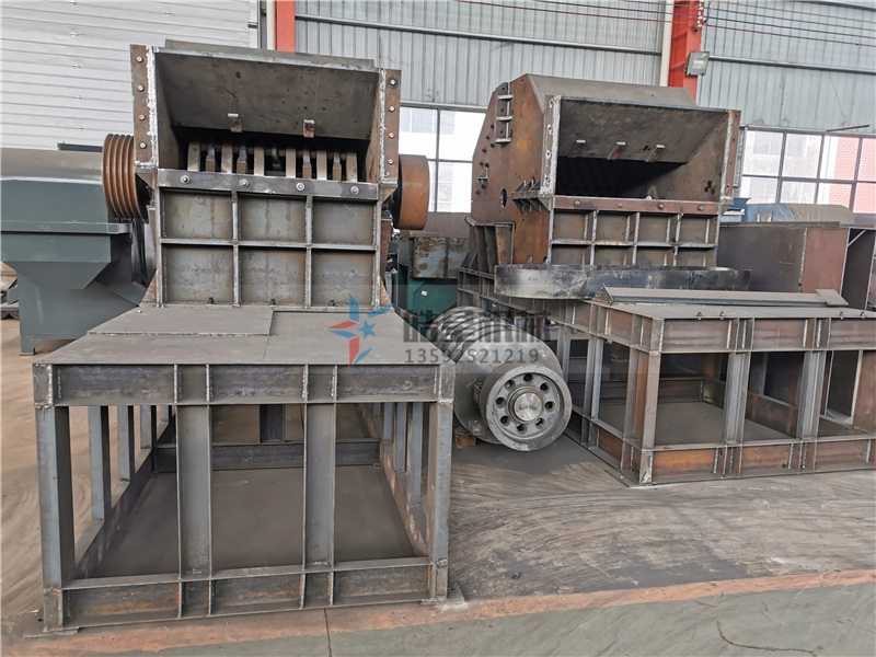 廢鋁粉碎機生產(chǎn)現(xiàn)場