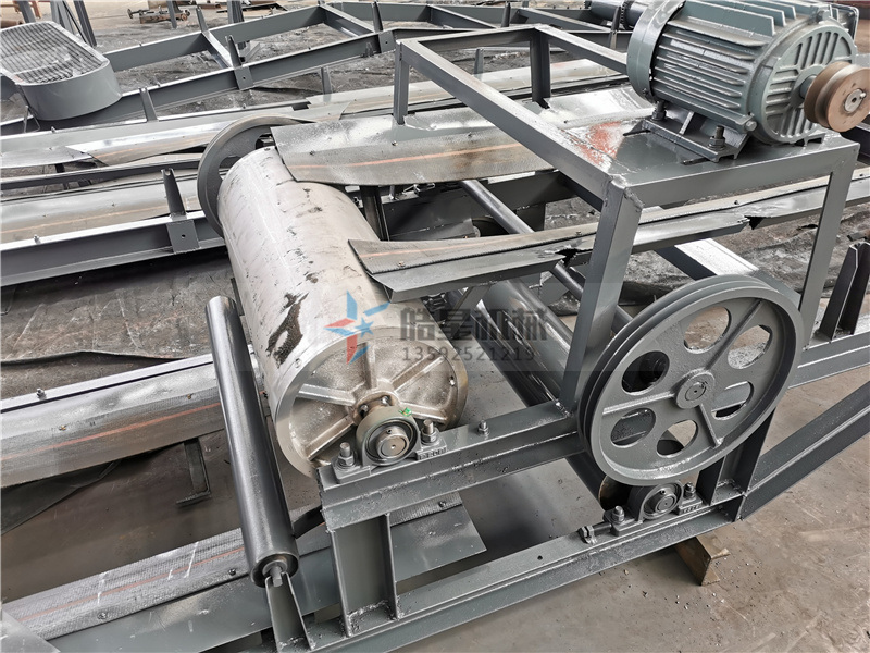 <a href='http://huashiji.cn/1/54.html' target='_blank'><span>廢鋁粉碎機(jī)</span></a>配件-磁力分選機(jī)