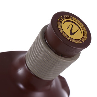 創(chuàng)意酒包裝設(shè)計習(xí)酒窖藏醬香型白酒瓶整箱裝產(chǎn)品包裝設(shè)計欣賞(圖6)